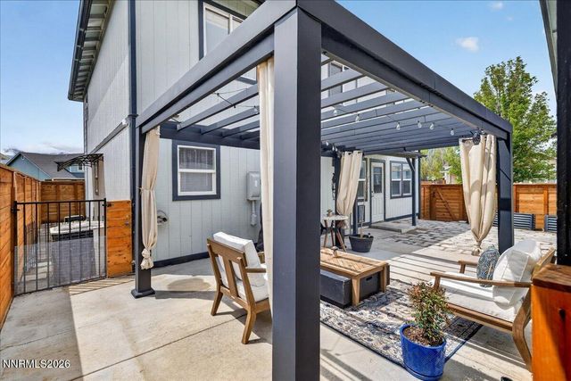1347 Scarlet Oak Drive, Gardnerville, NV 89410