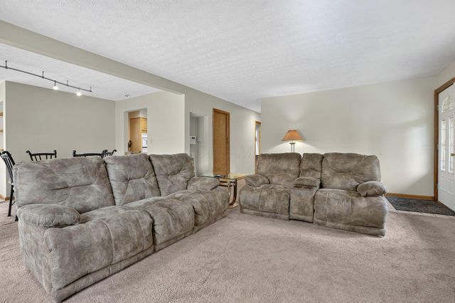3159 Plymouth Place, Columbus, OH 43213