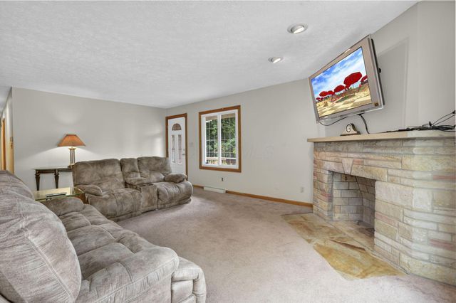 3159 Plymouth Place, Columbus, OH 43213