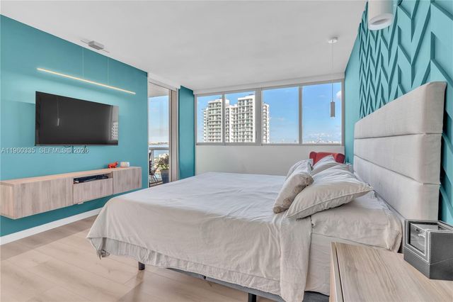 7929 West Dr 903, North Bay Village, FL 33141