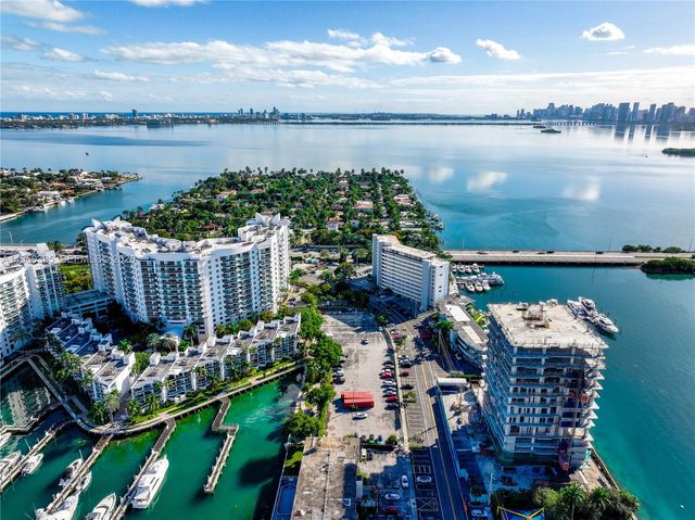 7929 West Dr 903, North Bay Village, FL 33141