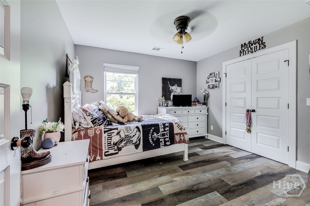 Image 29 of property listing at 3790 Old Dixie S, Springfield, GA 31329