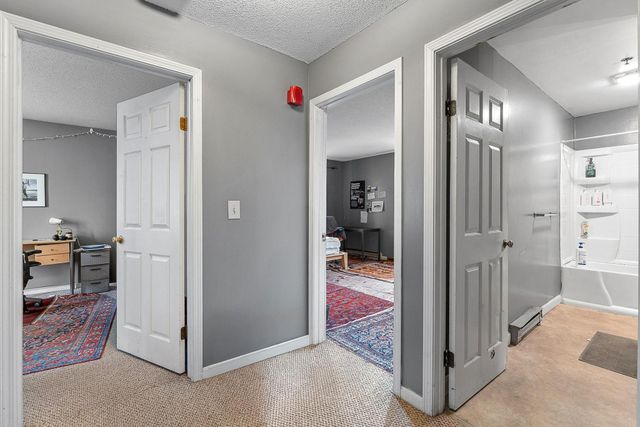 349 Pearl St Apt 225, Burlington, VT 05401