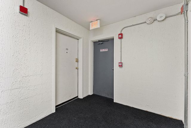 349 Pearl St Apt 225, Burlington, VT 05401