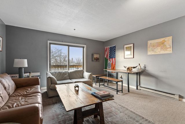 349 Pearl St Apt 225, Burlington, VT 05401