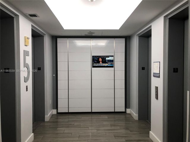 300 S Australian Ave 503, West Palm Beach, FL 33401