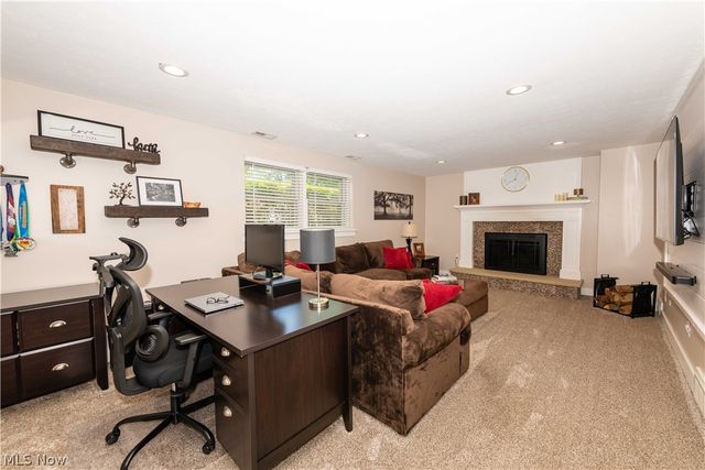 7476 Mckinley Street, Mentor, OH 44060