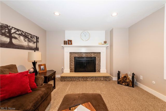 7476 Mckinley Street, Mentor, OH 44060