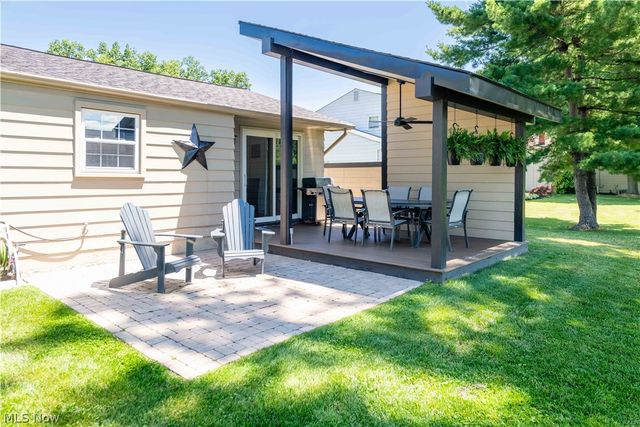 7476 Mckinley Street, Mentor, OH 44060