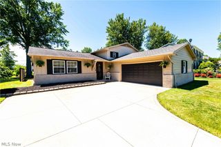 7476 Mckinley Street, Mentor, OH 44060
