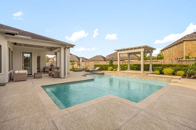 28014 Skyhaven Lane, Fulshear, TX 77441