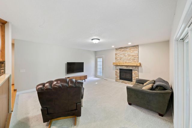 1110 Lecuyer Drive, Stillwater, MN 55082