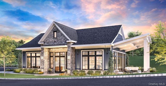 15 Sequoia Circle, Manhasset, NY 11030