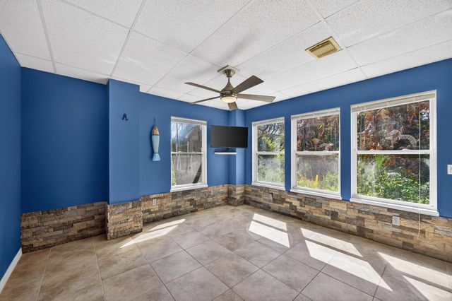 6433 Madison Street, St Augustine Beach, FL 32080