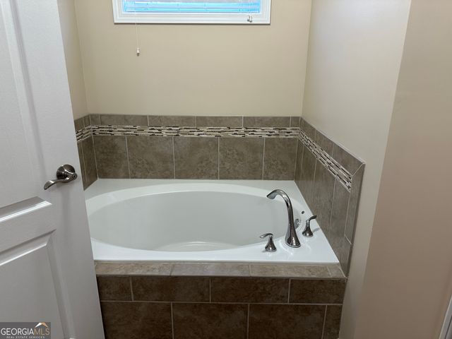 110 Pilgrim Mill Trail, Warner Robins, GA 31093