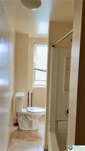 402 Ridge Avenue 5C, Allentown City, PA 18102