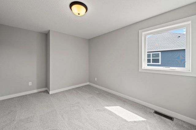 1822 Laquey Avenue NE, Saint Michael, MN 55376