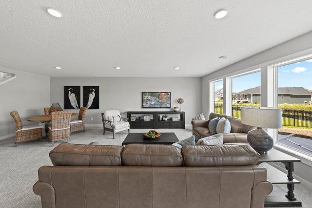 1822 Laquey Avenue NE, Saint Michael, MN 55376