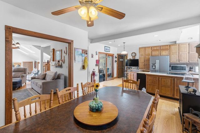 128 Prospect Hill, Taunton, MA 02780