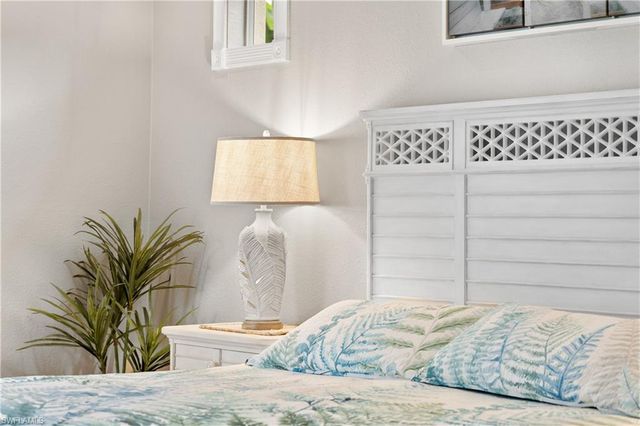 23659 Via Carino LN, Bonita Springs, FL 34135