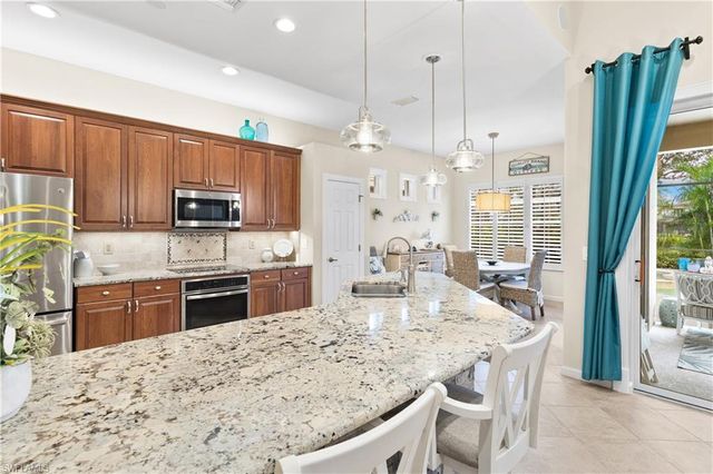 23659 Via Carino LN, Bonita Springs, FL 34135