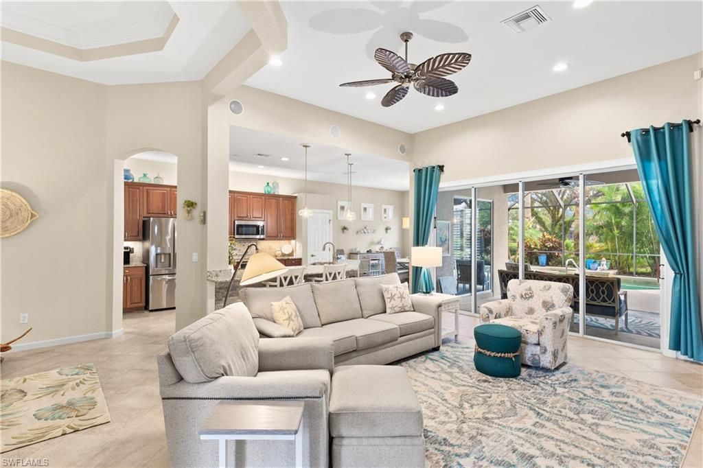 23659 Via Carino LN, BONITA SPRINGS, FL 34135 — photo 2