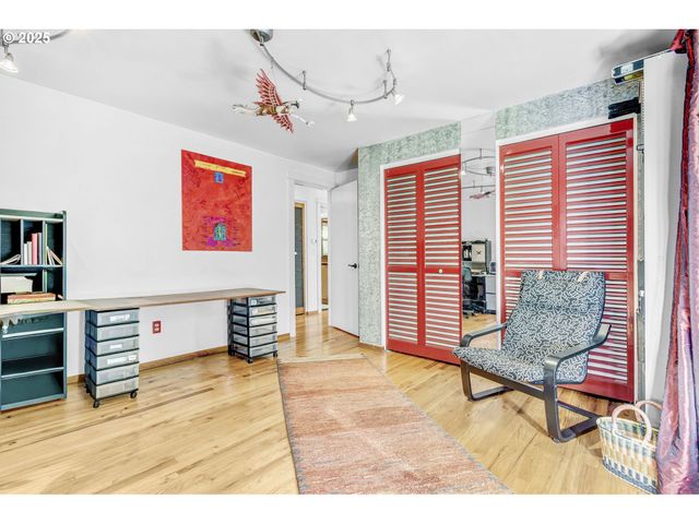 18978 ARROWWOOD Ave, Lake Oswego, OR 97035