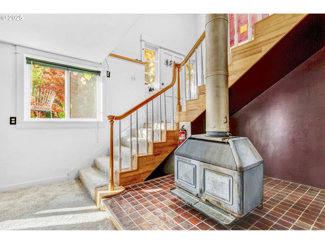 18978 ARROWWOOD Ave, Lake Oswego, OR 97035