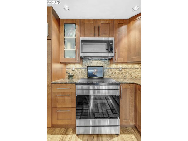 18978 ARROWWOOD Ave, Lake Oswego, OR 97035