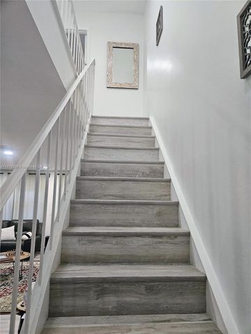 8360 SW 154th Ave, Miami, FL 33193