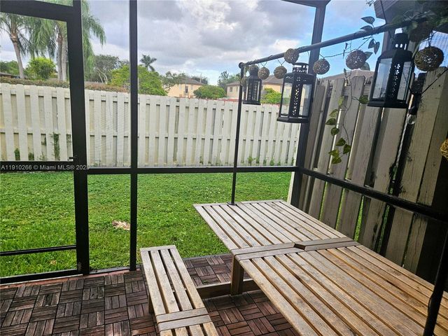 8360 SW 154th Ave, Miami, FL 33193