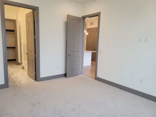 2700 Old Denton Road 2257, Carrollton, TX 75007