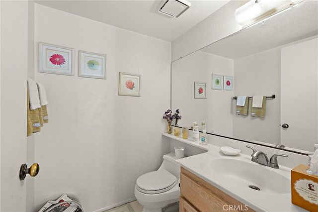 8125 Surfline Dr A, Huntington Beach, CA 92646