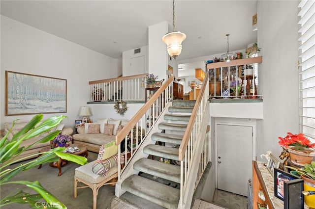 8125 Surfline Dr A, Huntington Beach, CA 92646