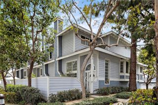 8125 Surfline Dr A, Huntington Beach, CA 92646