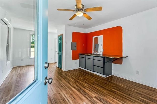 135 Dixie Lane, Covington, GA 30014