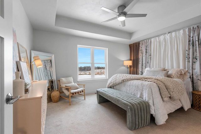 208 CLUBHOUSE LANE, Kimberly, WI 54913