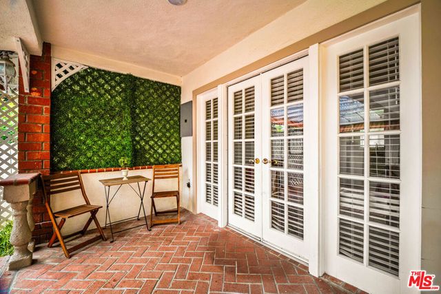 19120 Hartland Street, Reseda, CA 91335
