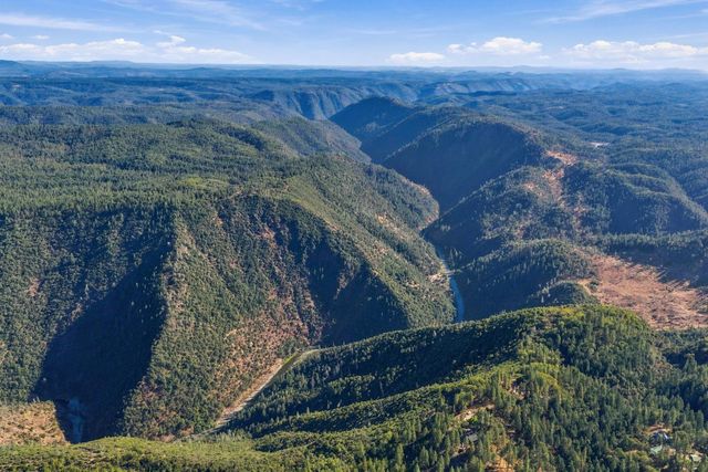 555 Trail Ridge Ln, Colfax, CA 95713