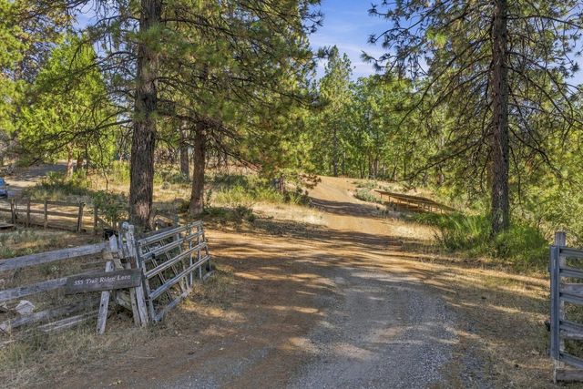 555 Trail Ridge Ln, Colfax, CA 95713
