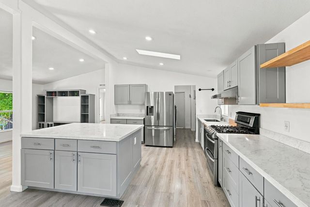 555 Trail Ridge Ln, Colfax, CA 95713