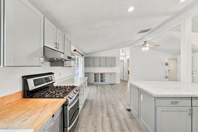 555 Trail Ridge Ln, Colfax, CA 95713