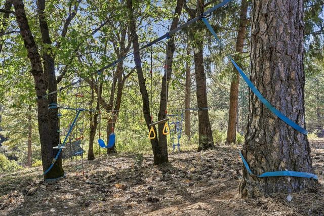 555 Trail Ridge Ln, Colfax, CA 95713