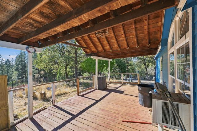 555 Trail Ridge Ln, Colfax, CA 95713