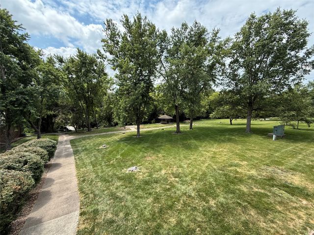 409 SE Delaware Avenue 211, Ankeny, IA 50021