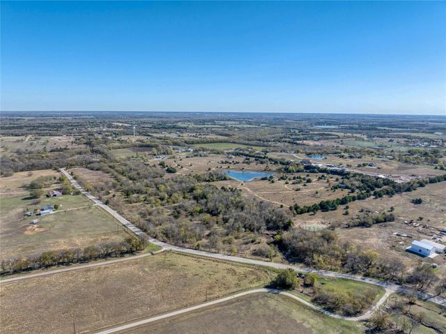 10420 County Road 470, Blue Ridge, TX 75424