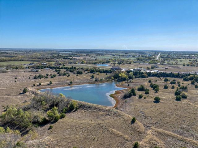 10420 County Road 470, Blue Ridge, TX 75424