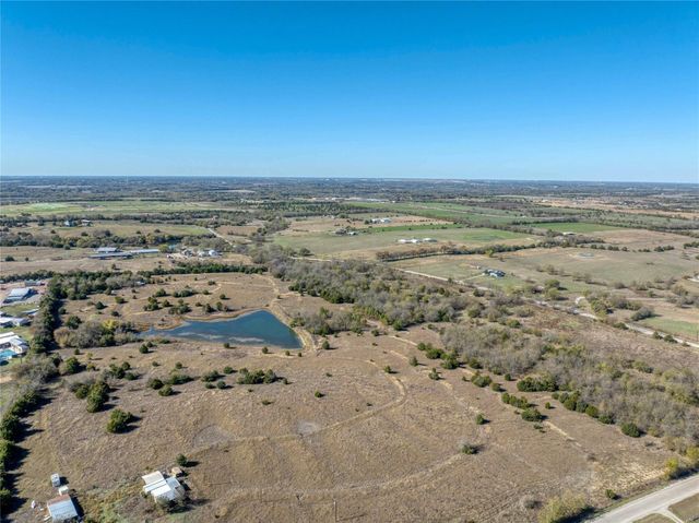 10420 County Road 470, Blue Ridge, TX 75424