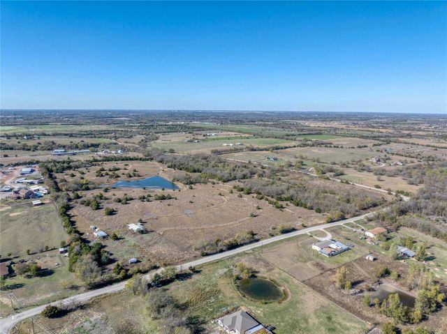 10420 County Road 470, Blue Ridge, TX 75424
