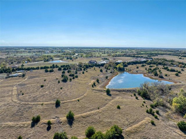 10420 County Road 470, Blue Ridge, TX 75424